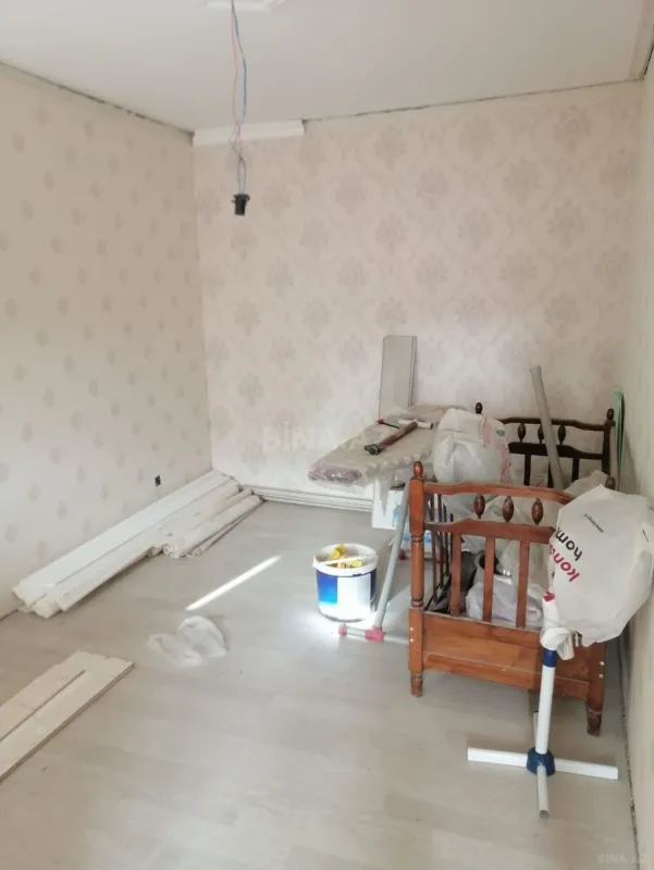Satılır 4 otaqlı həyət evi 100 m²