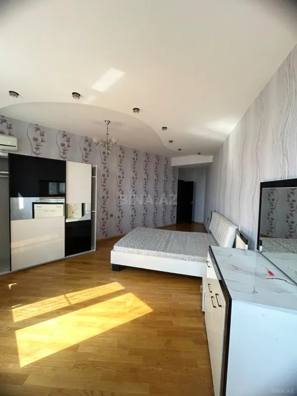 Satılır 3 otaqlı mənzil 100 m²