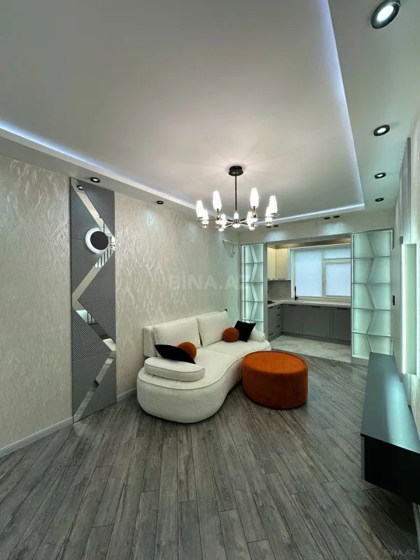 Satılır 3 otaqlı mənzil 81 m²