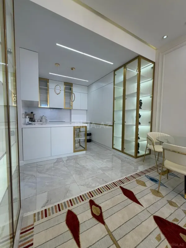 Kirayə verilir 3 otaqlı mənzil 110 m²