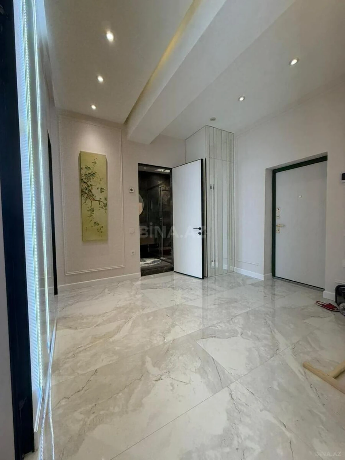 Kirayə verilir 3 otaqlı mənzil 110 m²