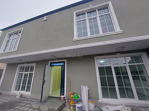 Satılır 5 otaqlı həyət evi 250 m²