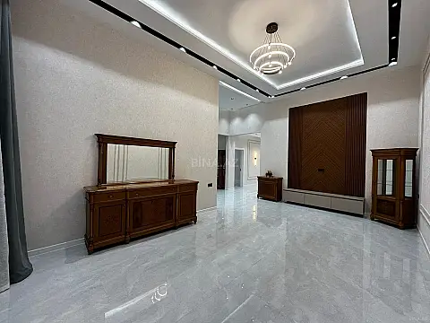 Satılır 4 otaqlı həyət evi 160 m²