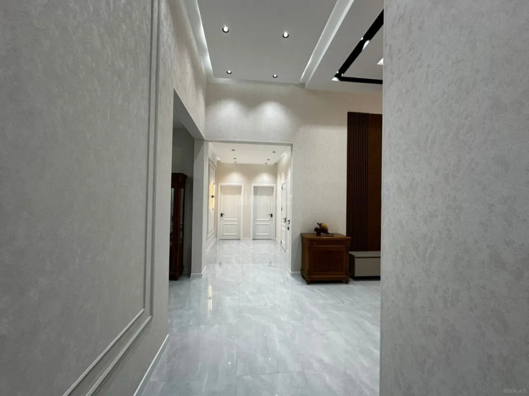 Satılır 4 otaqlı həyət evi 160 m²