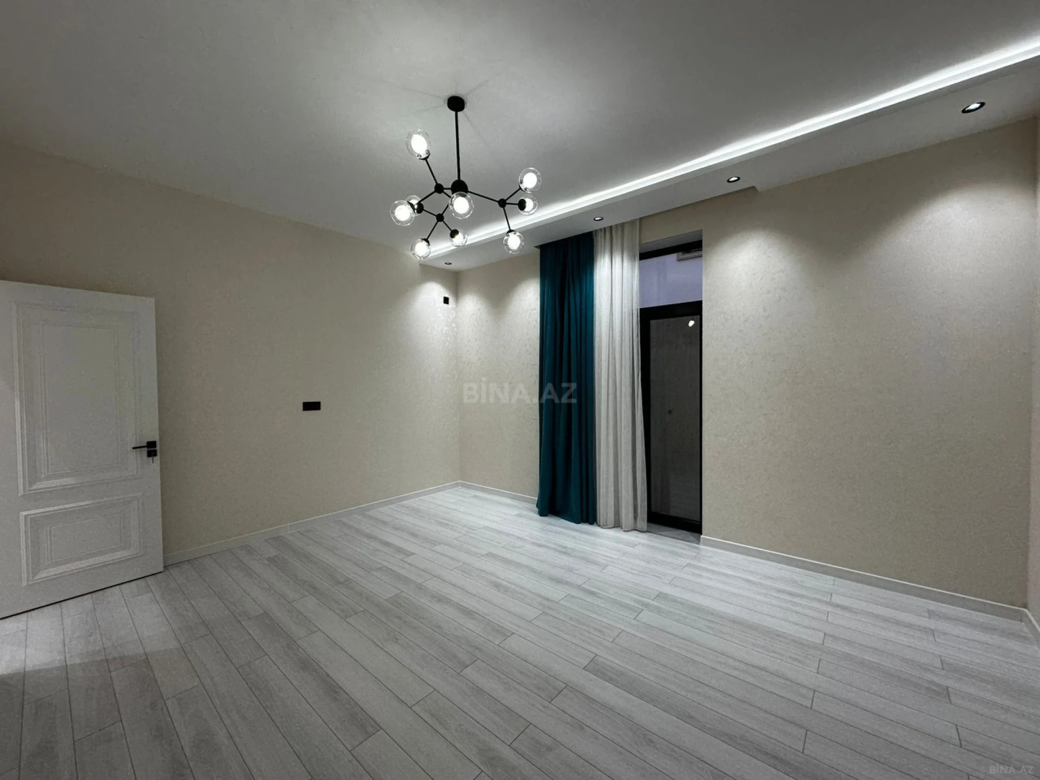 Satılır 4 otaqlı həyət evi 160 m²