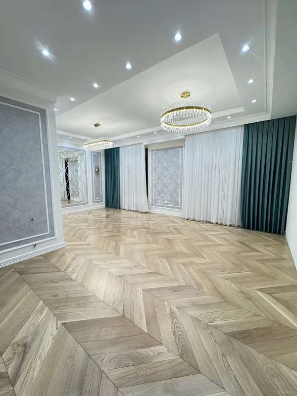 Satılır 4 otaqlı mənzil 170 m²