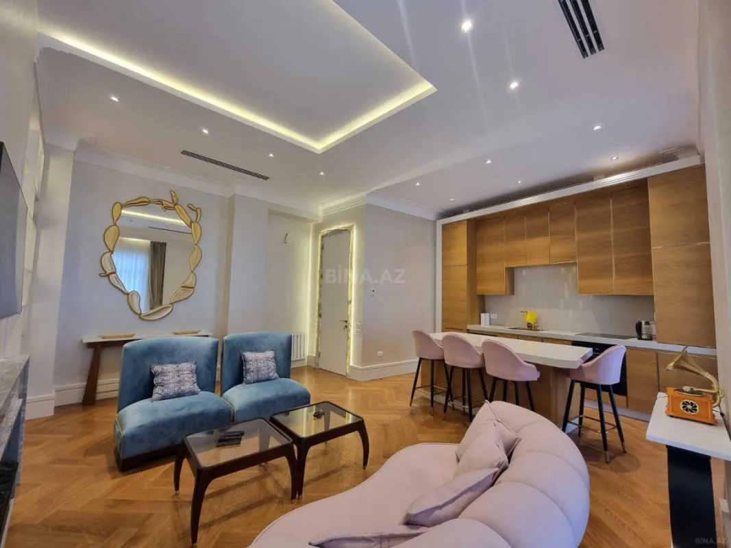 Kirayə verilir 3 otaqlı mənzil 120 m²