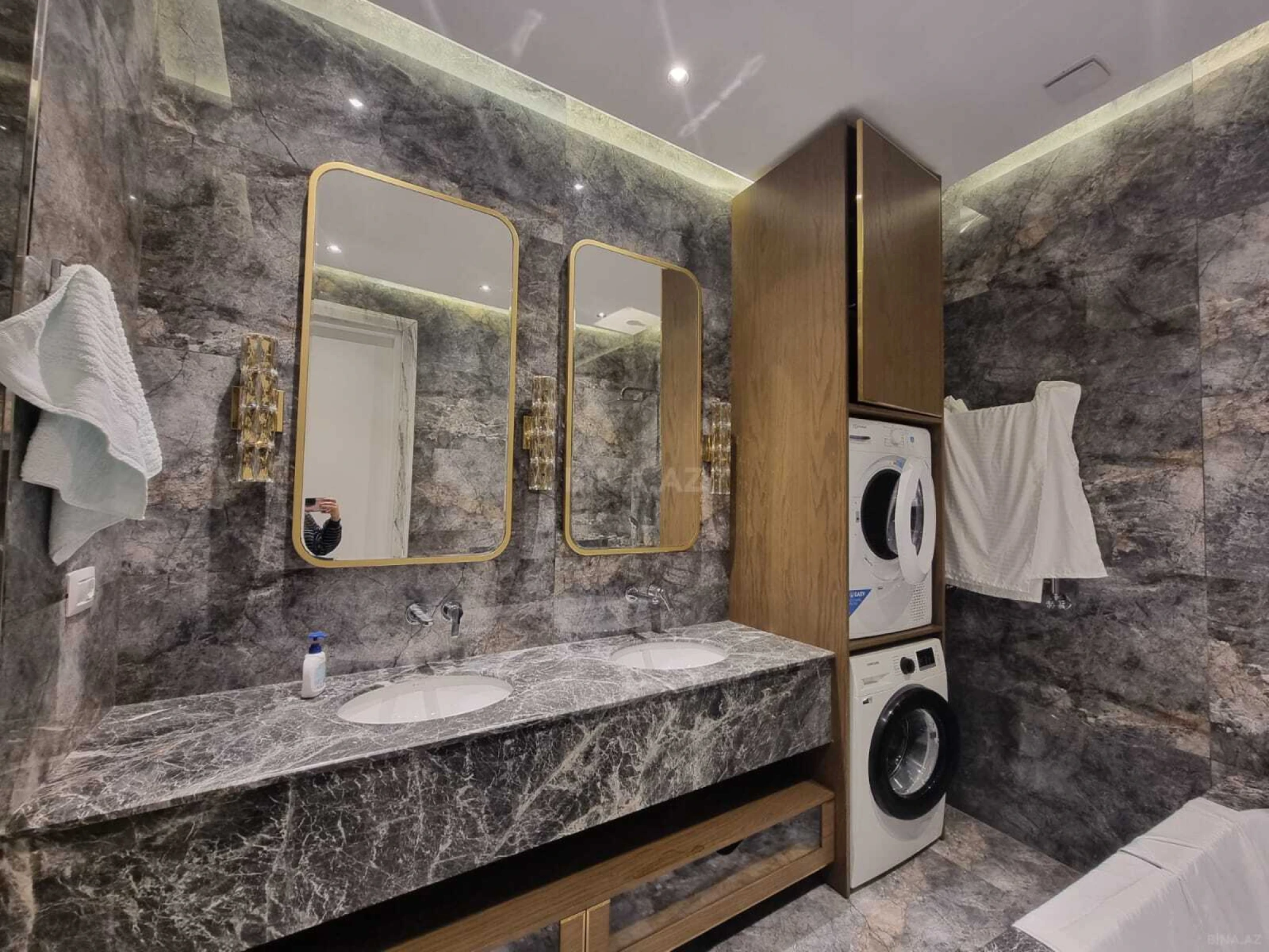 Kirayə verilir 3 otaqlı mənzil 120 m²