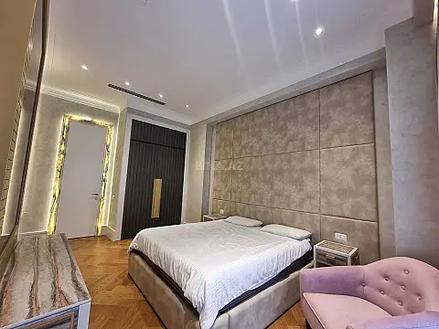Kirayə verilir 3 otaqlı mənzil 120 m²