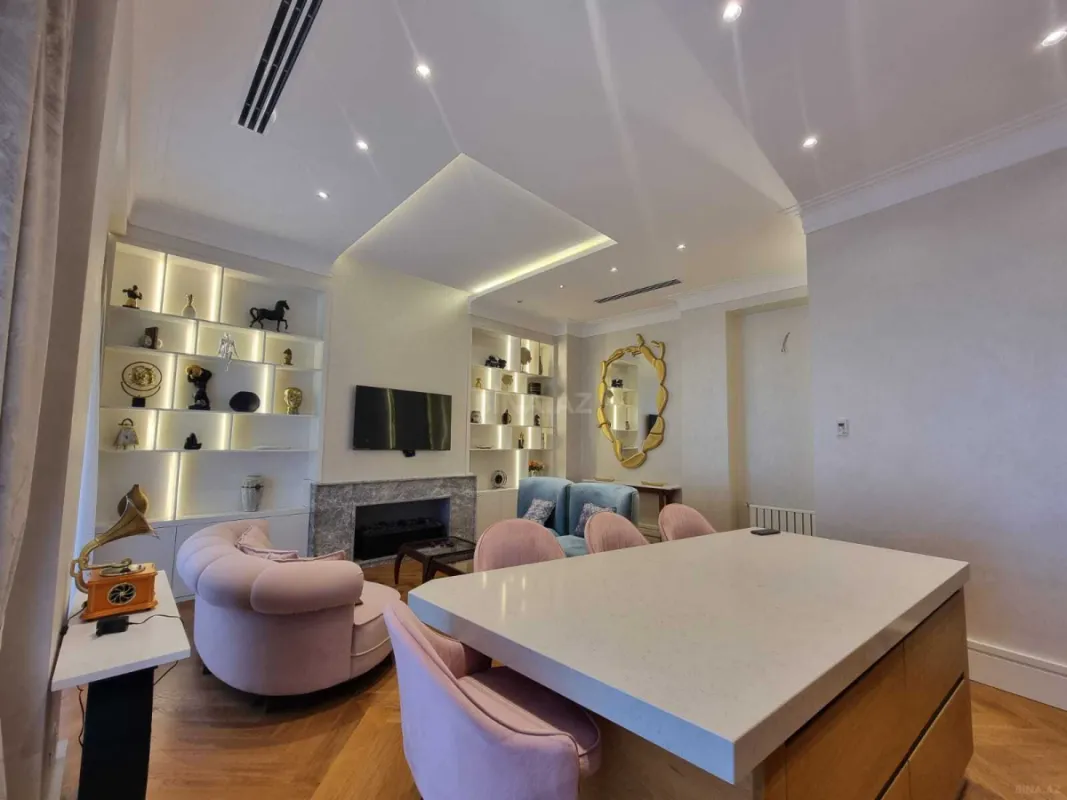 Kirayə verilir 3 otaqlı mənzil 120 m²