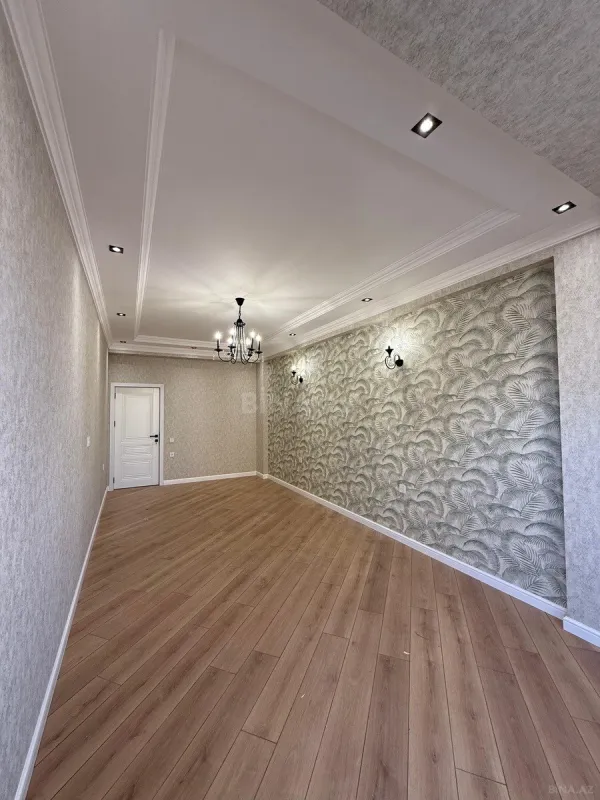 Satılır 2 otaqlı mənzil 62 m²