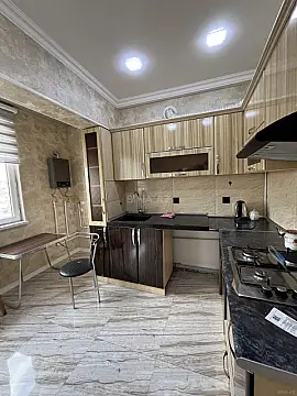 Satılır 3 otaqlı mənzil 75 m²