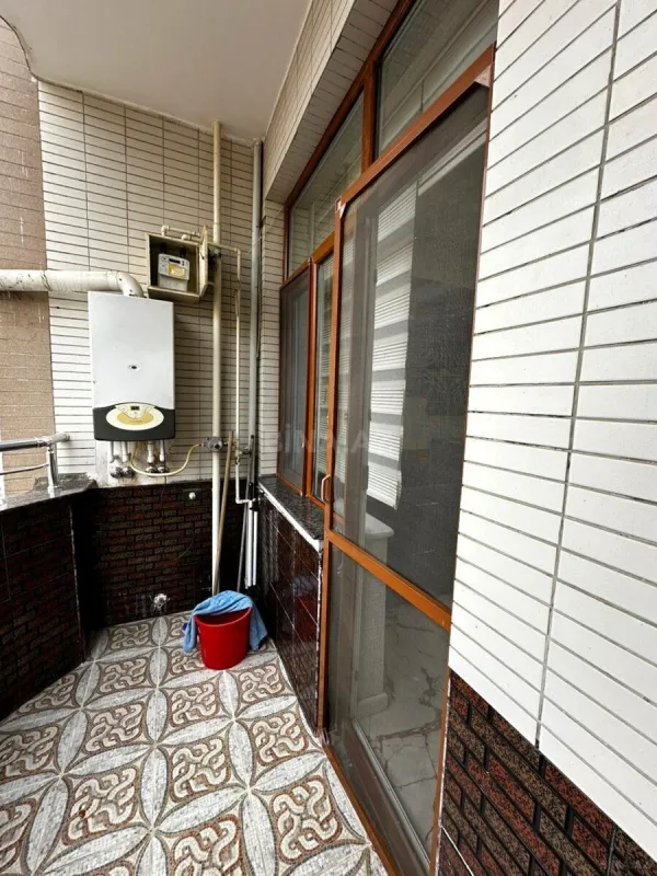 Satılır 3 otaqlı mənzil 150 m²