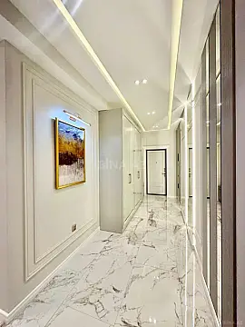 Satılır 3 otaqlı mənzil 129 m²