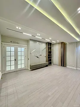 Satılır 3 otaqlı mənzil 129 m²