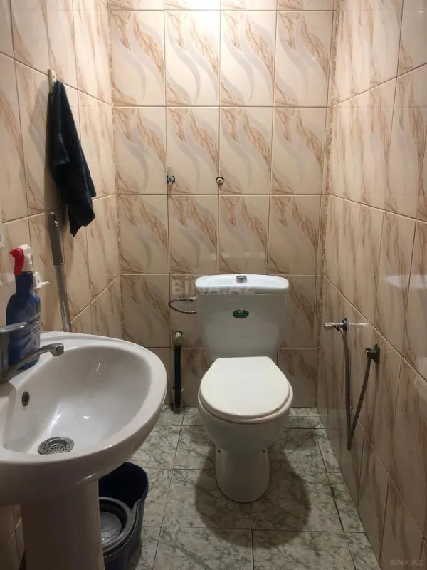 Kirayə verilir 2 otaqlı mənzil 70 m²
