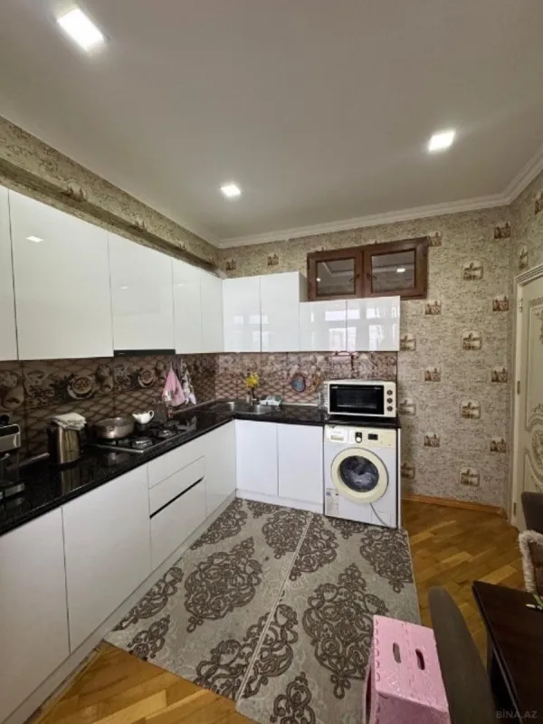 Satılır 2 otaqlı mənzil 65 m²