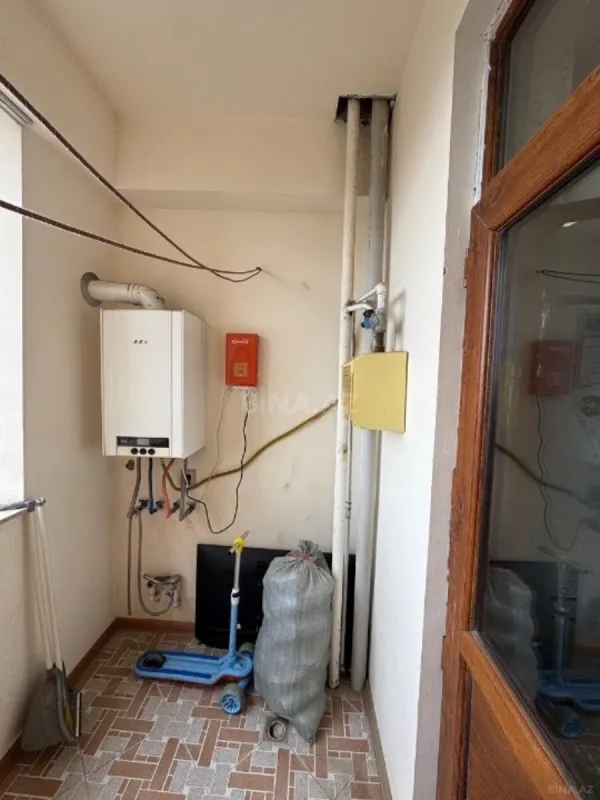 Satılır 2 otaqlı mənzil 65 m²