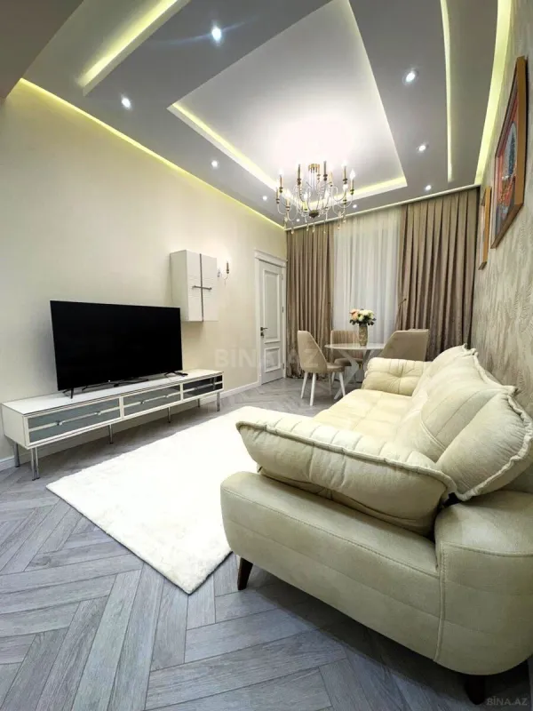 Satılır 3 otaqlı mənzil 99 m²