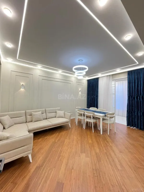 Satılır 2 otaqlı mənzil 69 m²