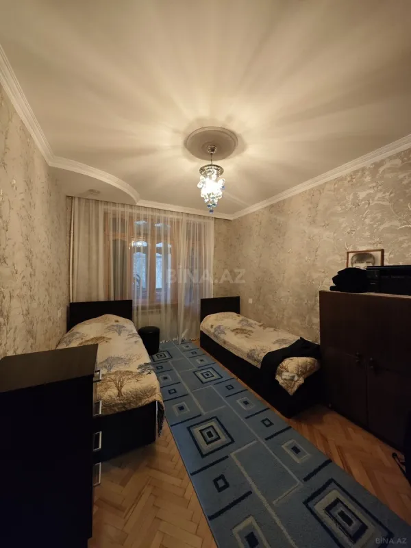 Satılır 3 otaqlı mənzil 80 m²