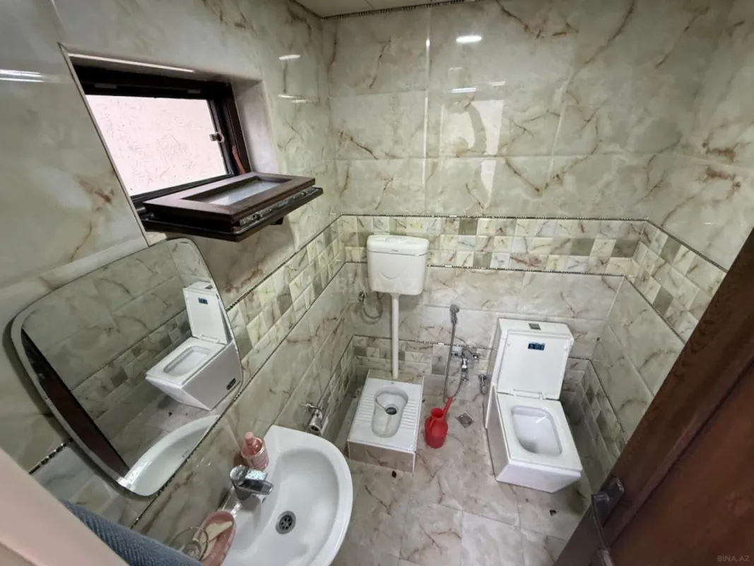 Satılır 8 otaqlı həyət evi 550 m²