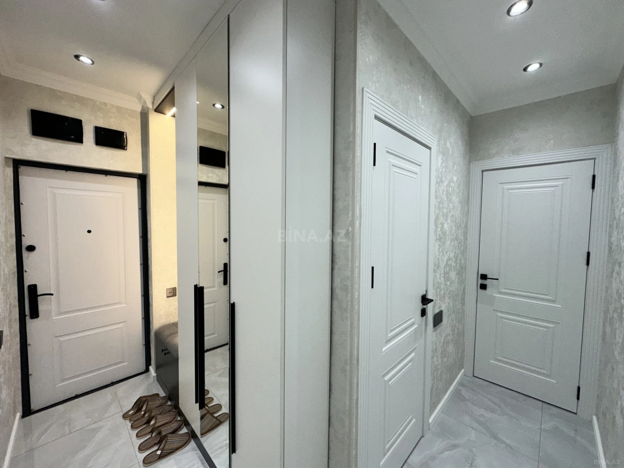 Satılır 2 otaqlı mənzil 45 m²