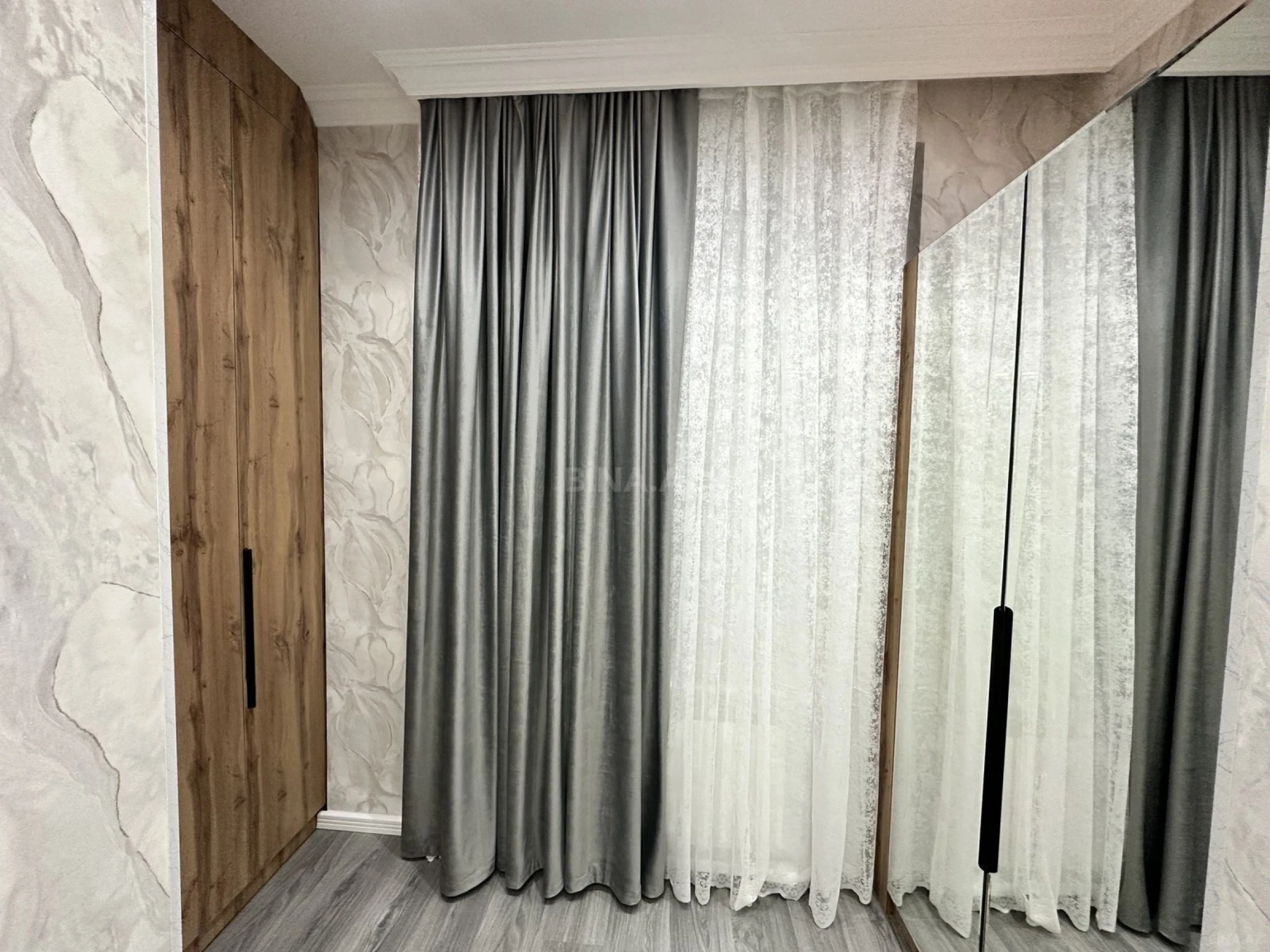 Satılır 2 otaqlı mənzil 45 m²