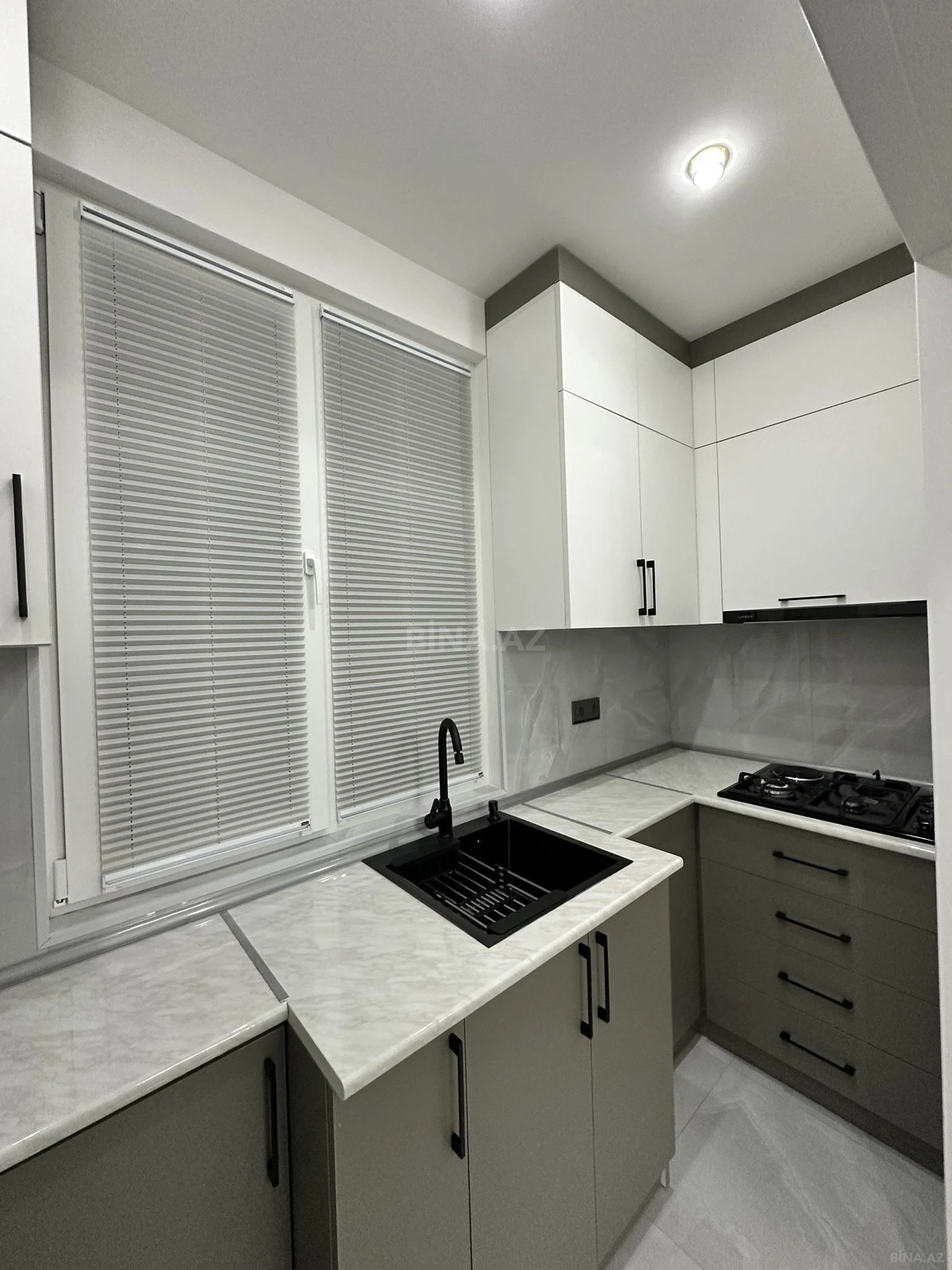 Satılır 2 otaqlı mənzil 45 m²