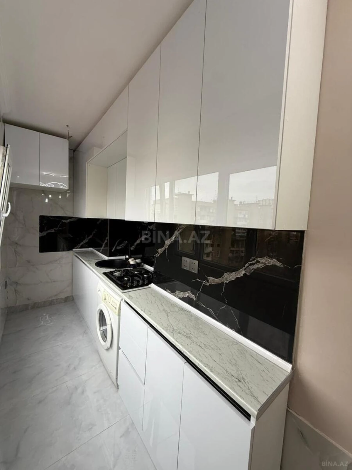 Satılır 3 otaqlı mənzil 65 m²