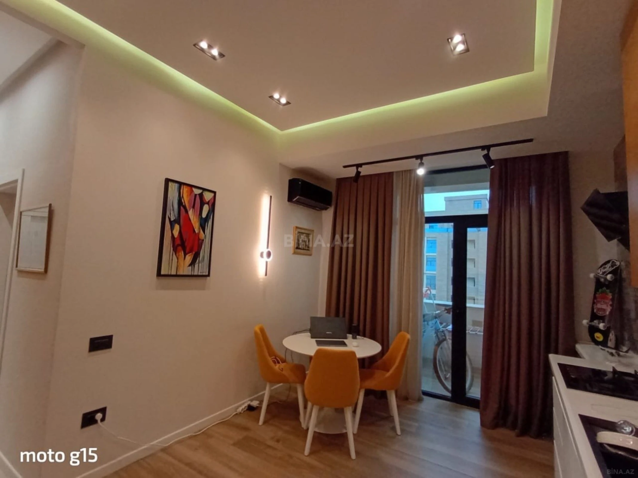Satılır 2 otaqlı mənzil 55 m²