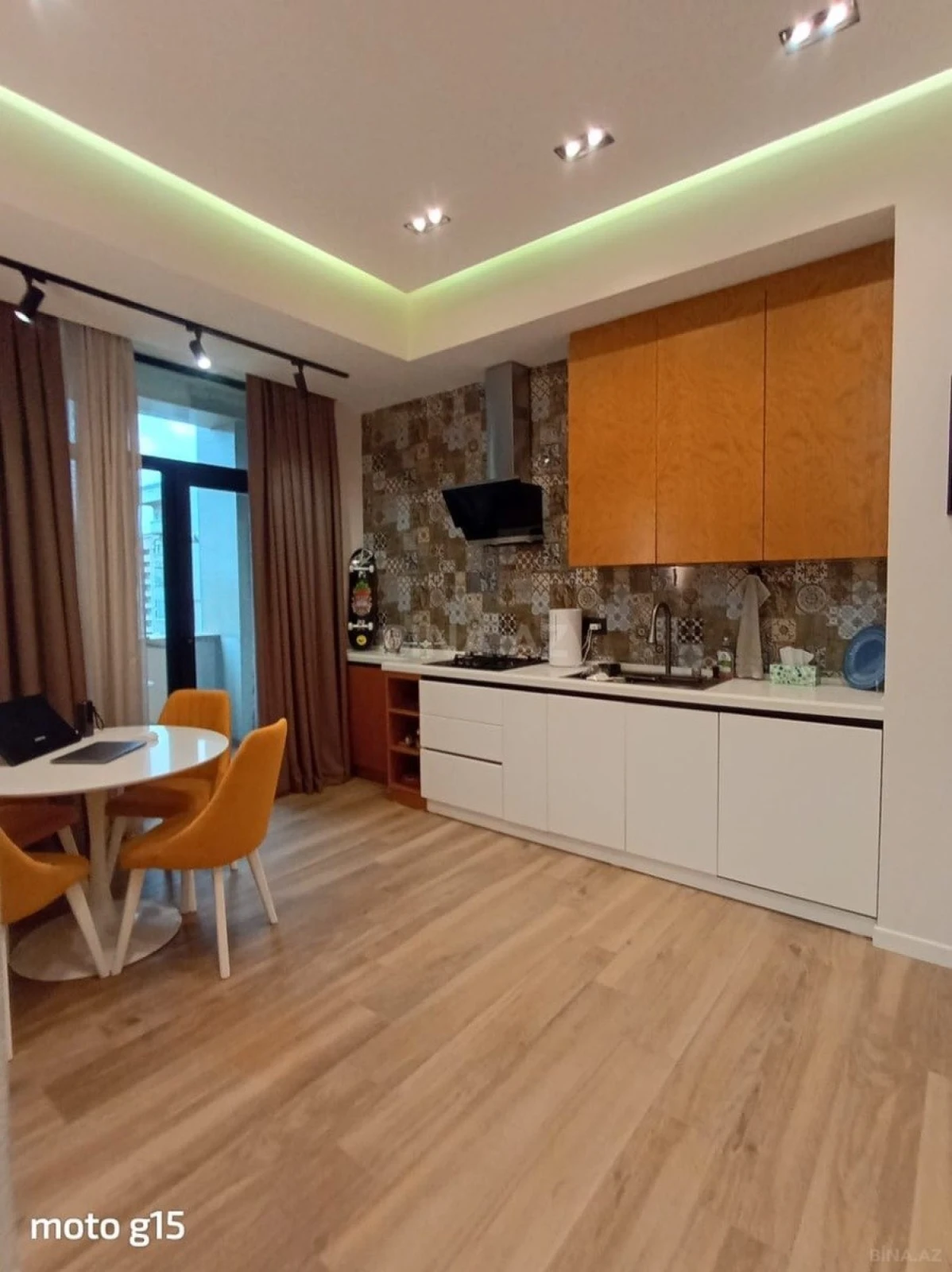 Satılır 2 otaqlı mənzil 55 m²
