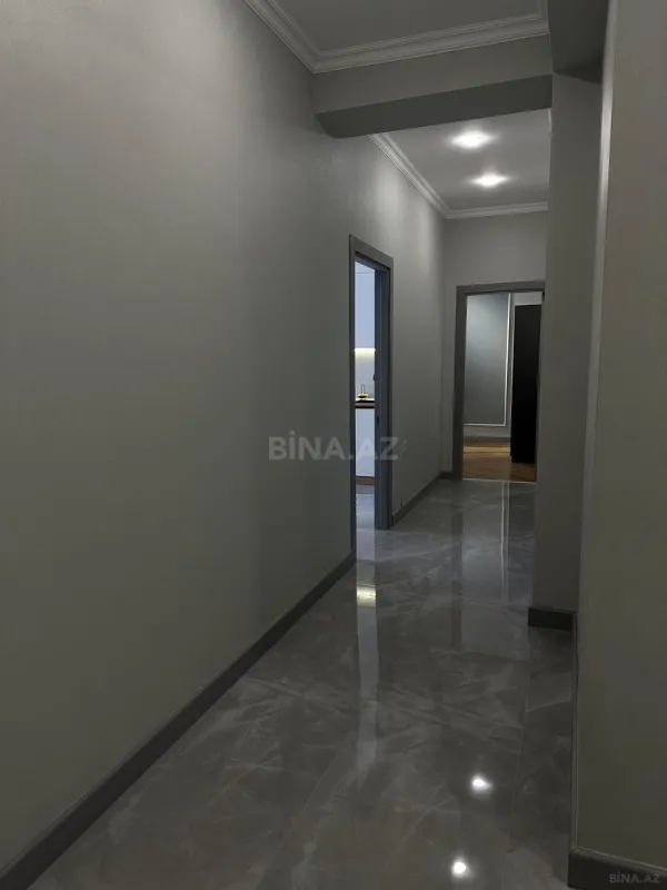 Kirayə verilir 2 otaqlı mənzil 77 m²