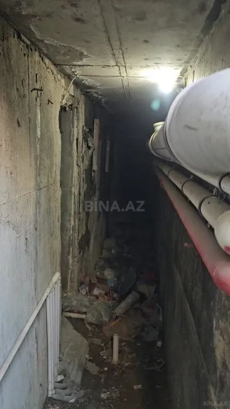 Satılır obyekt 557 m²