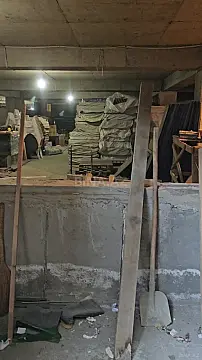 Satılır obyekt 557 m²