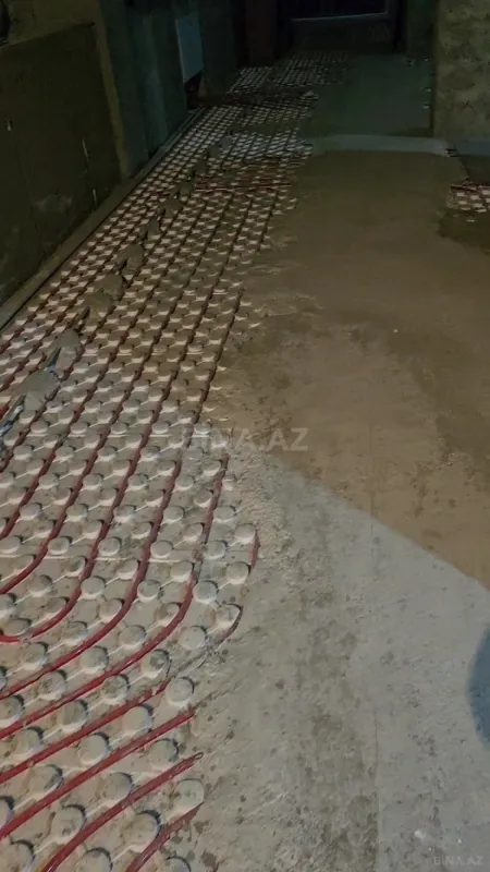 Satılır obyekt 557 m²