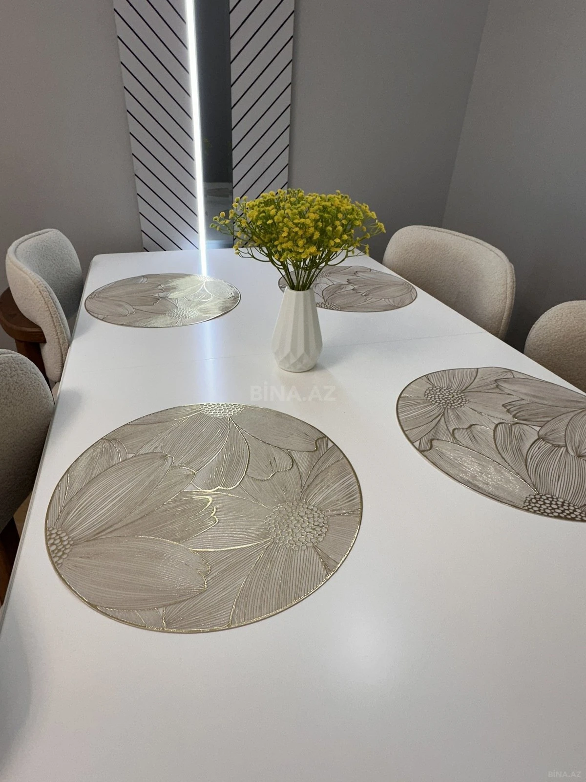 Satılır 2 otaqlı mənzil 55 m²