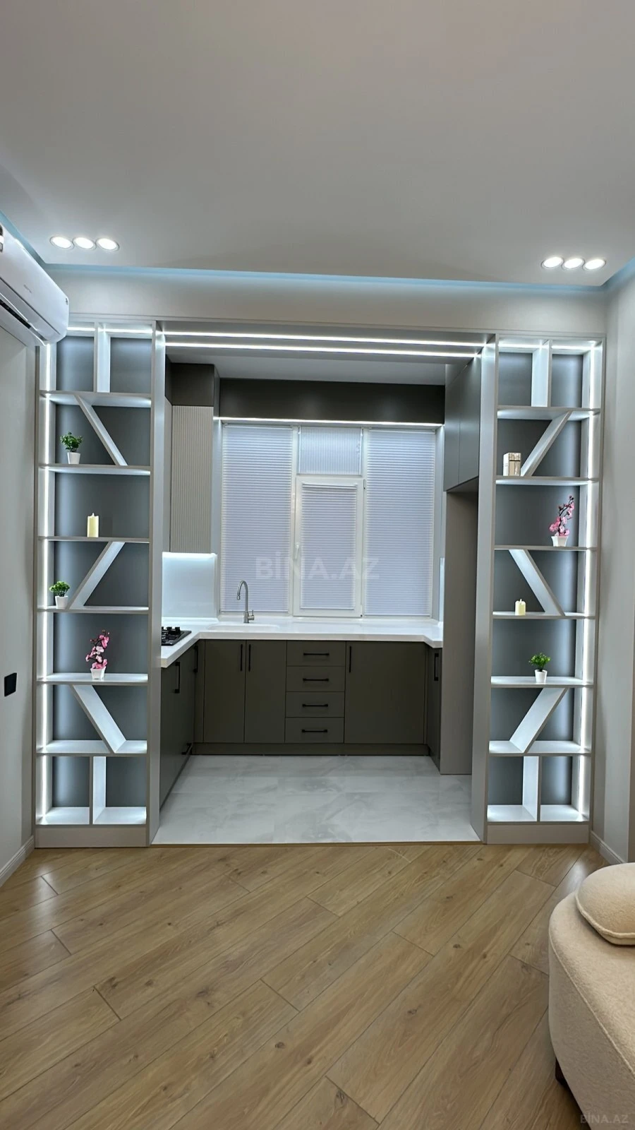 Satılır 2 otaqlı mənzil 55 m²