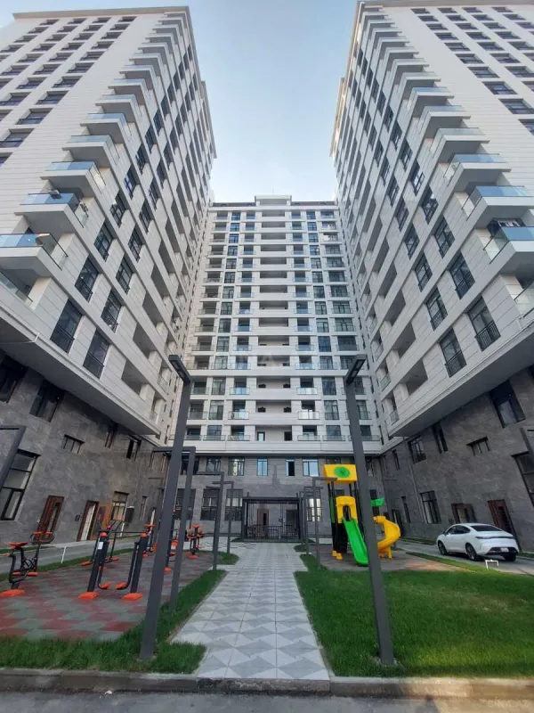 Satılır 2 otaqlı mənzil 55 m²
