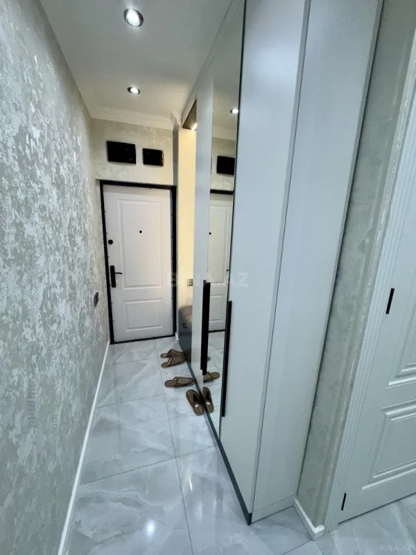 Satılır 2 otaqlı mənzil 42 m²