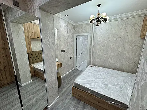 Satılır 2 otaqlı mənzil 42 m²