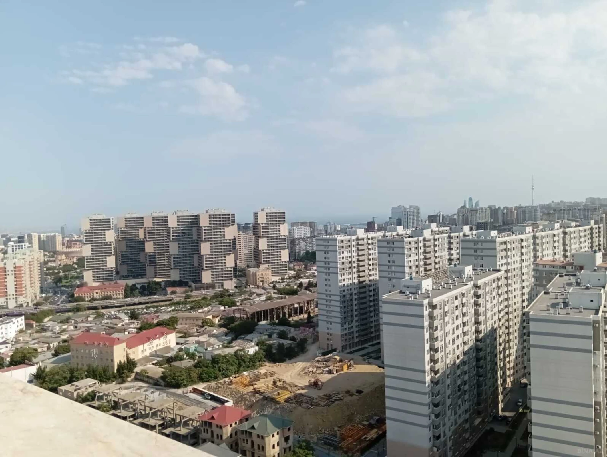 Satılır 3 otaqlı mənzil 80 m²