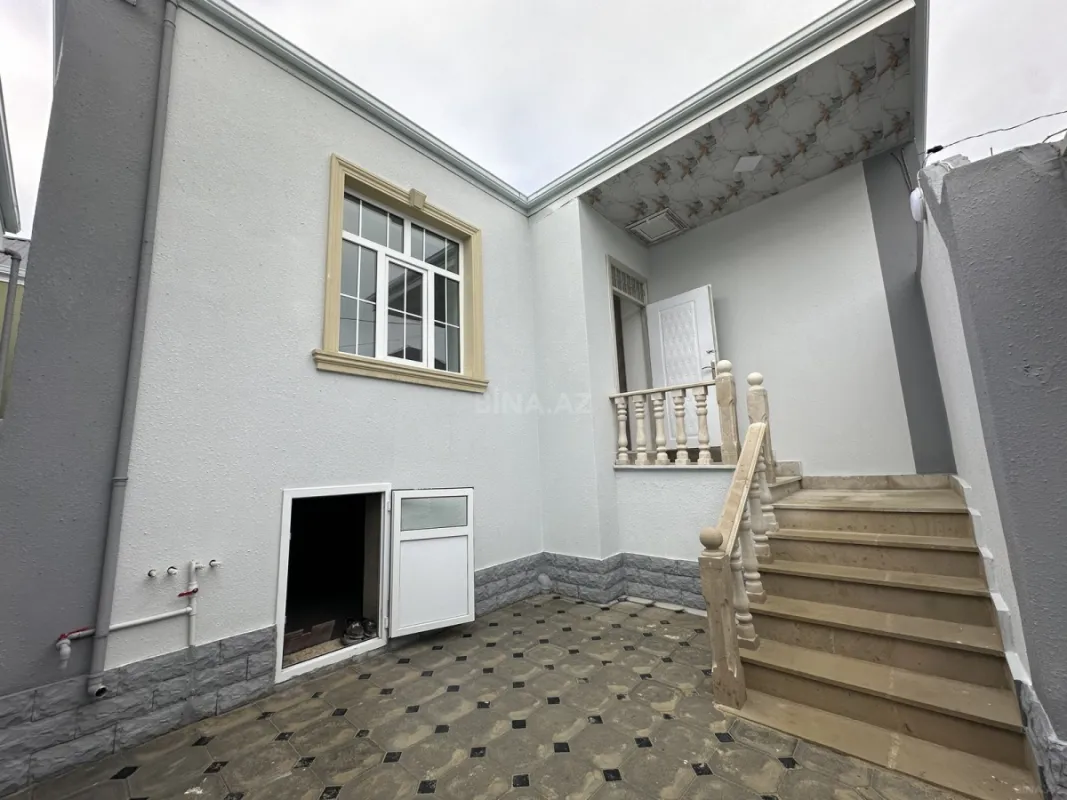 Satılır 2 otaqlı həyət evi 75 m²