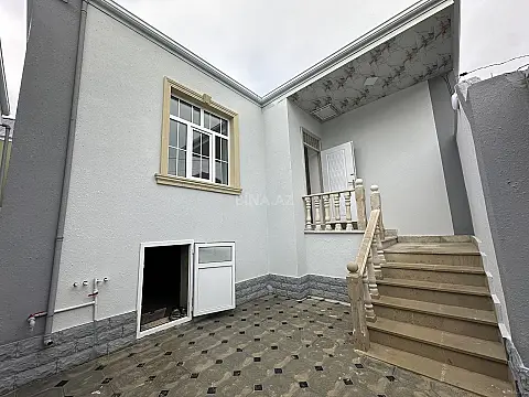 Satılır 2 otaqlı həyət evi 75 m² — Bakı 2 otaq 75.00 m²