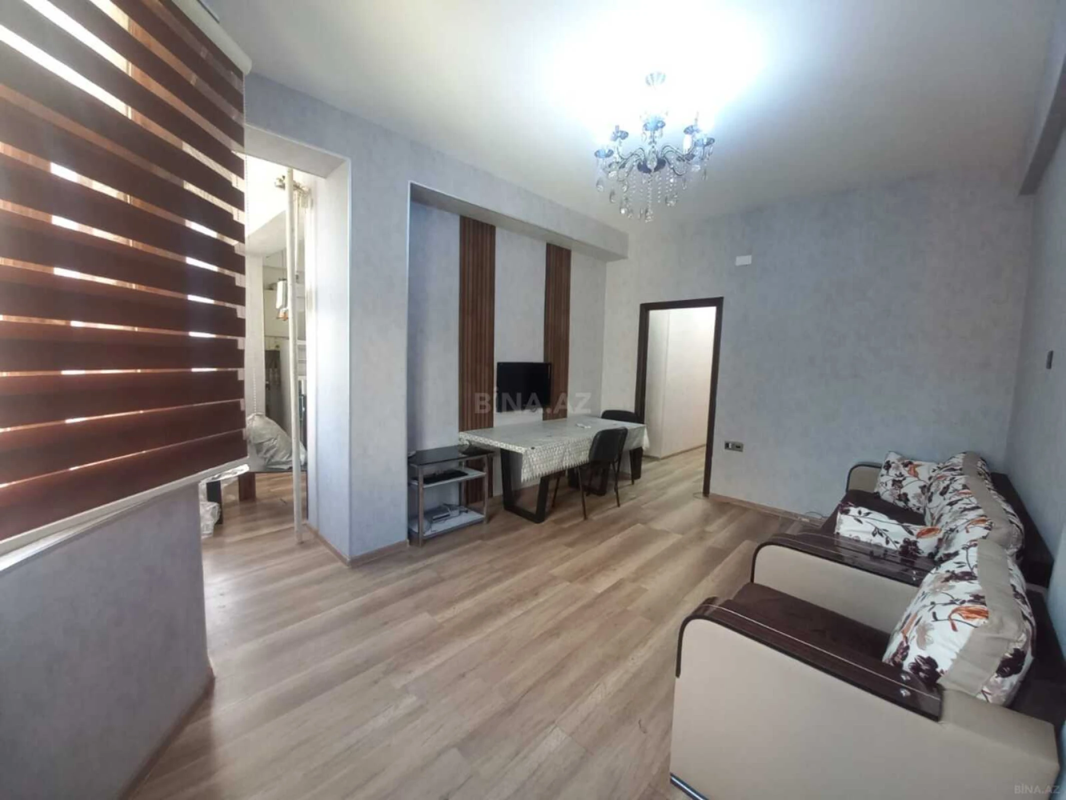 Satılır 2 otaqlı mənzil 58 m²