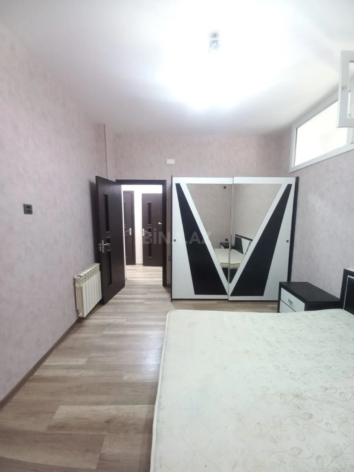 Satılır 2 otaqlı mənzil 58 m²