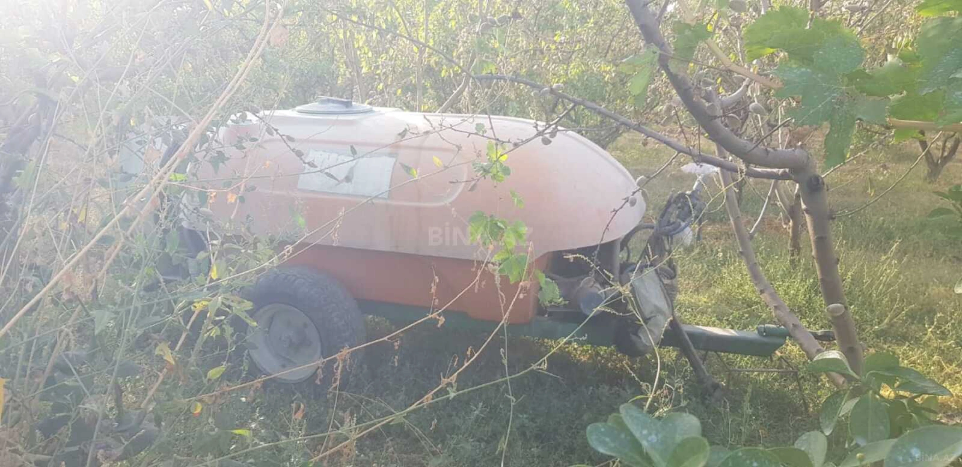 Satılır torpaq sahəsi 800 m²