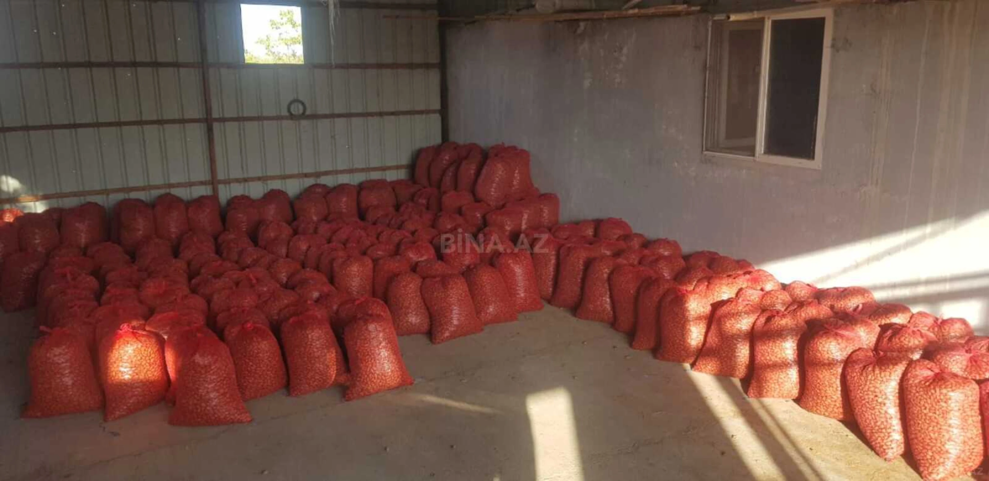 Satılır torpaq sahəsi 800 m²