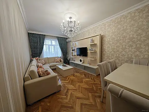 Satılır 3 otaqlı mənzil 75 m²