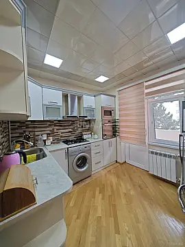 Satılır 3 otaqlı mənzil 75 m²